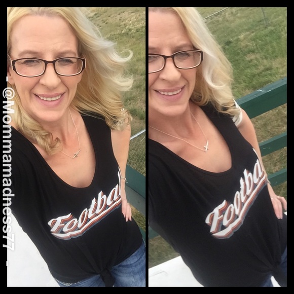 🏈FOOTBALL GRAPHIC T-Shirt - Picture 7 of 8